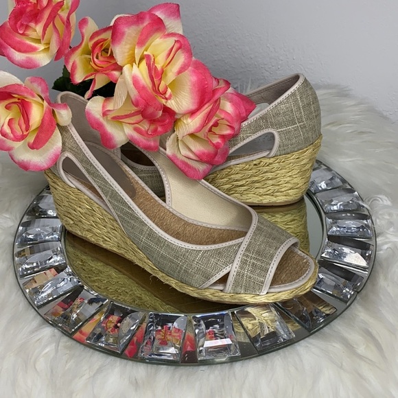 Donald J. Pliner Coraa Linen Espadrille Wedge Sandal 8.5M - Picture 12 of 13
